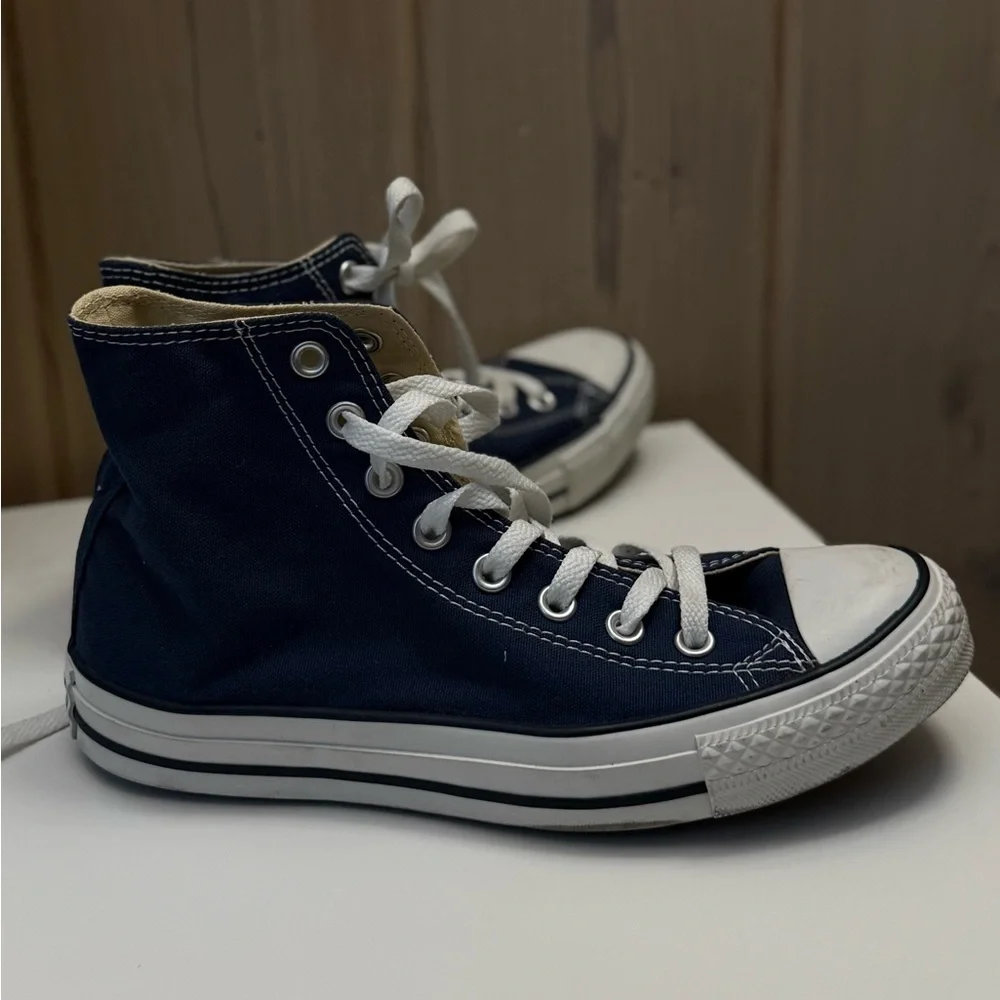 Unisex Converse High Top Sneakers - Navy & White - Picture 2 of 6